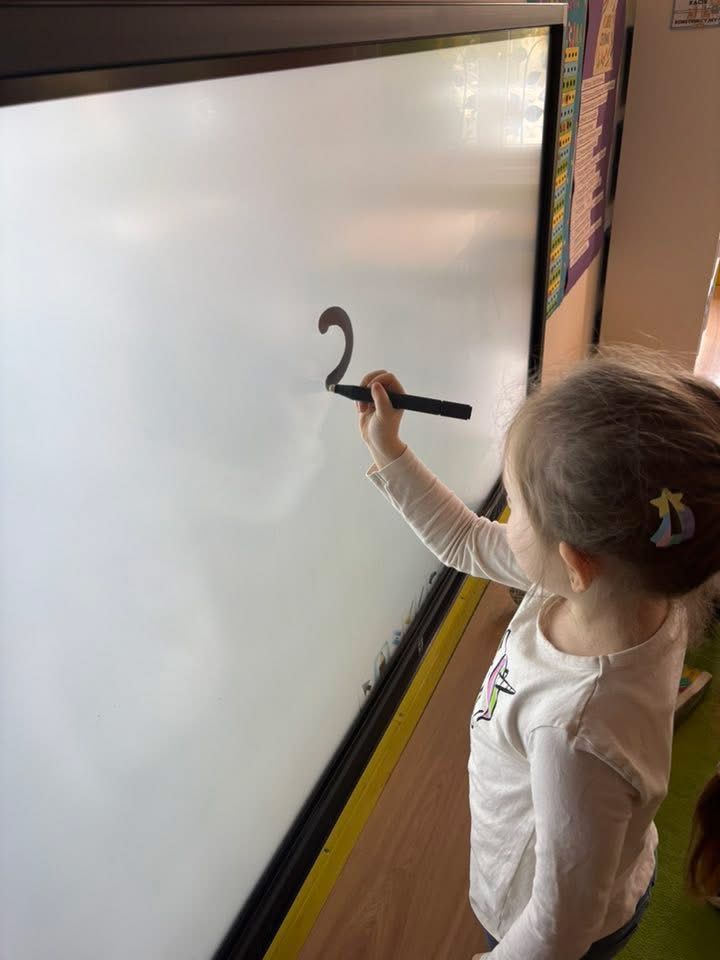 Tablica interaktywna przedszkole Tczew zajęcia edukacyjne dla dzieci